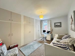 Photo 5- click for photo gallery